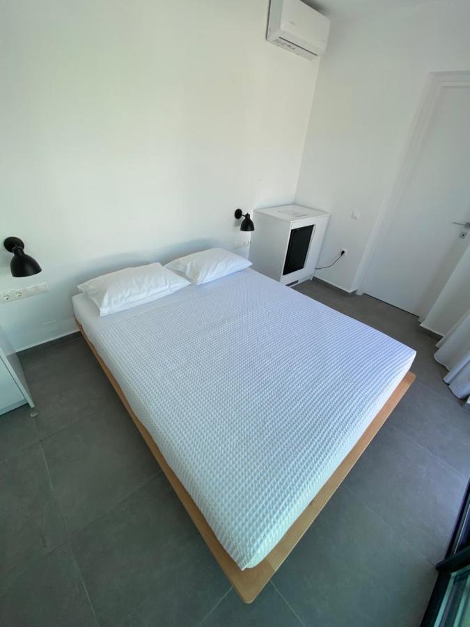 Lefko Apartments Tavronitis エクステリア 写真