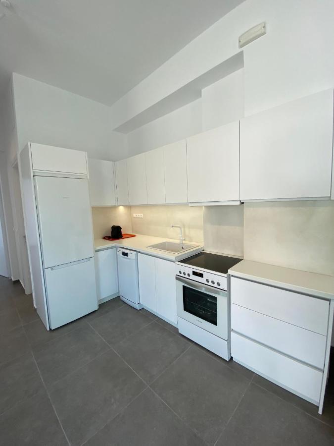 Lefko Apartments Tavronitis エクステリア 写真