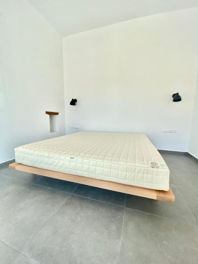 Lefko Apartments Tavronitis エクステリア 写真