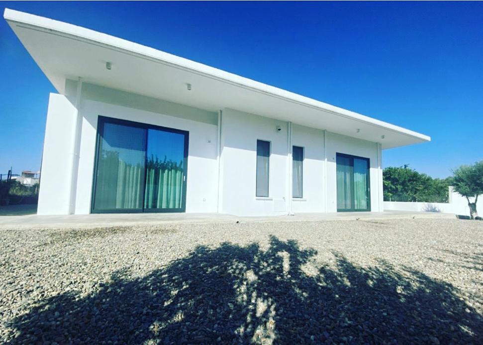 Lefko Apartments Tavronitis エクステリア 写真